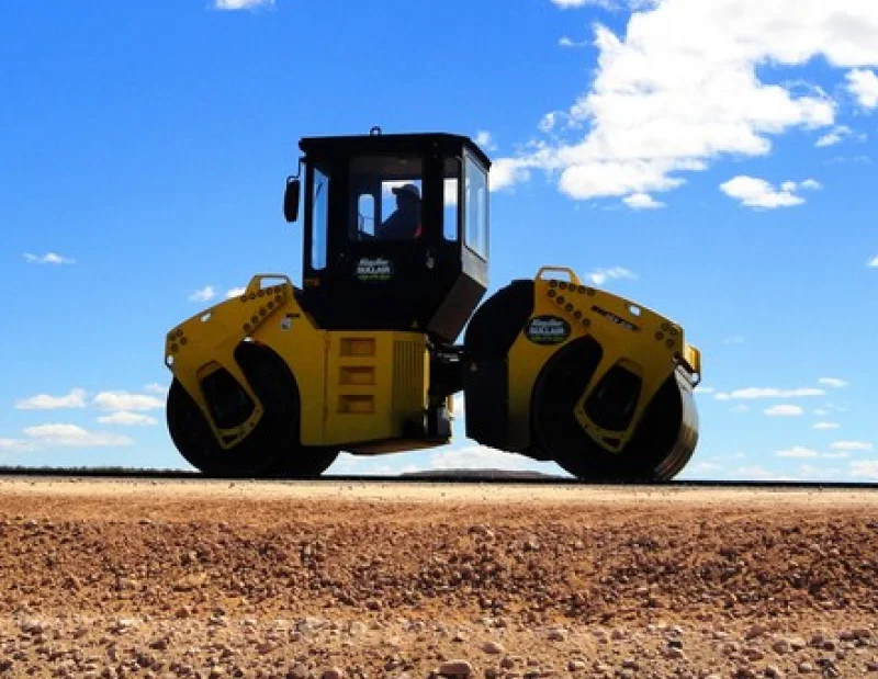 Compactador de asfalto Bomag BW 161 AD-4 1