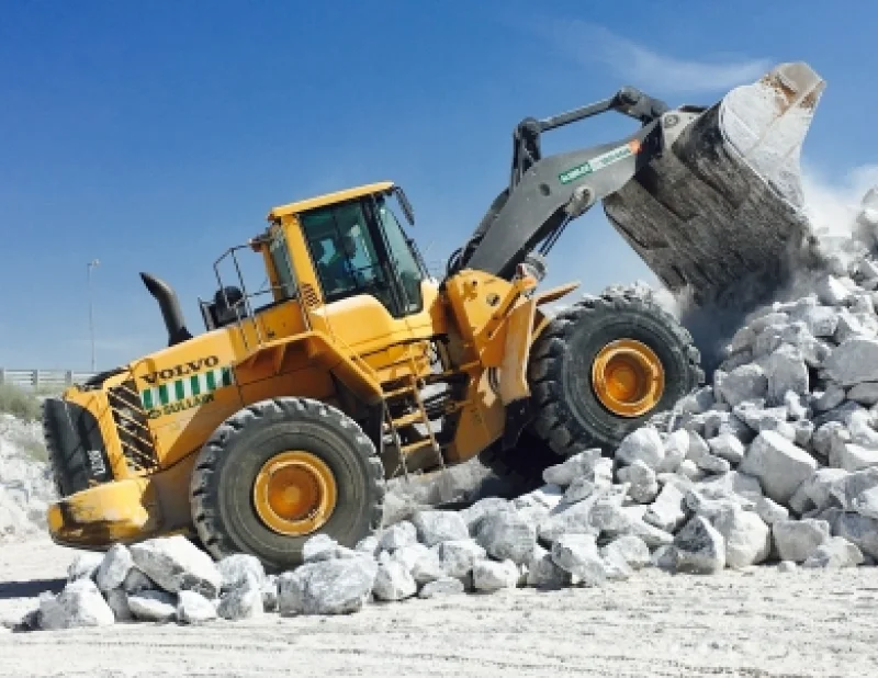 Tierra- Cargadora frontal 1